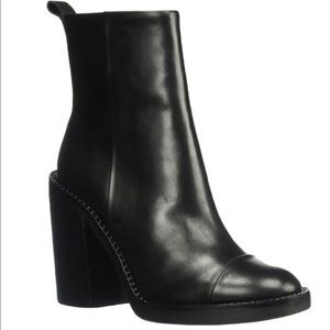 Kendall + Kylie Lance Ankle Boot Size 7M